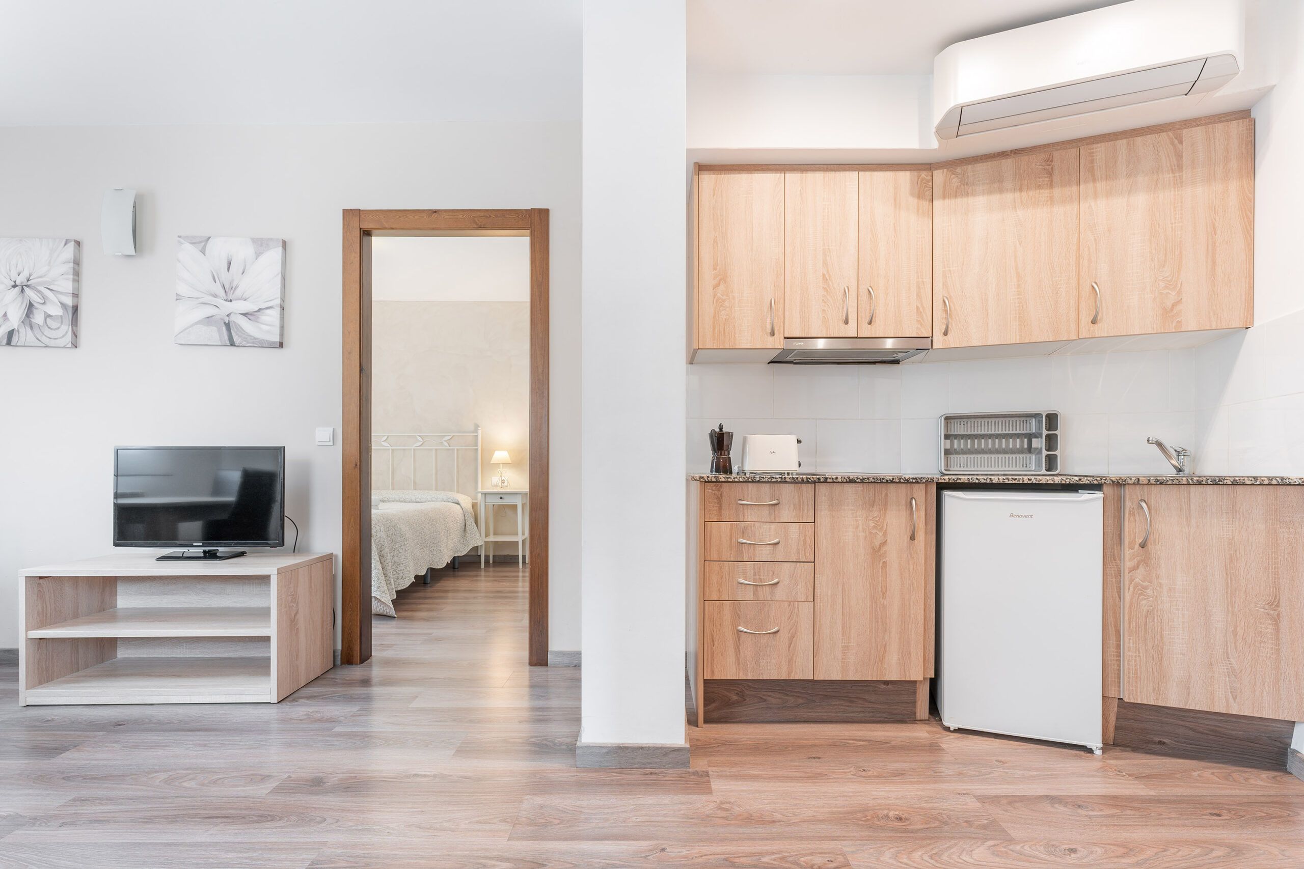 Alojate - foto Apartahotel Teruel