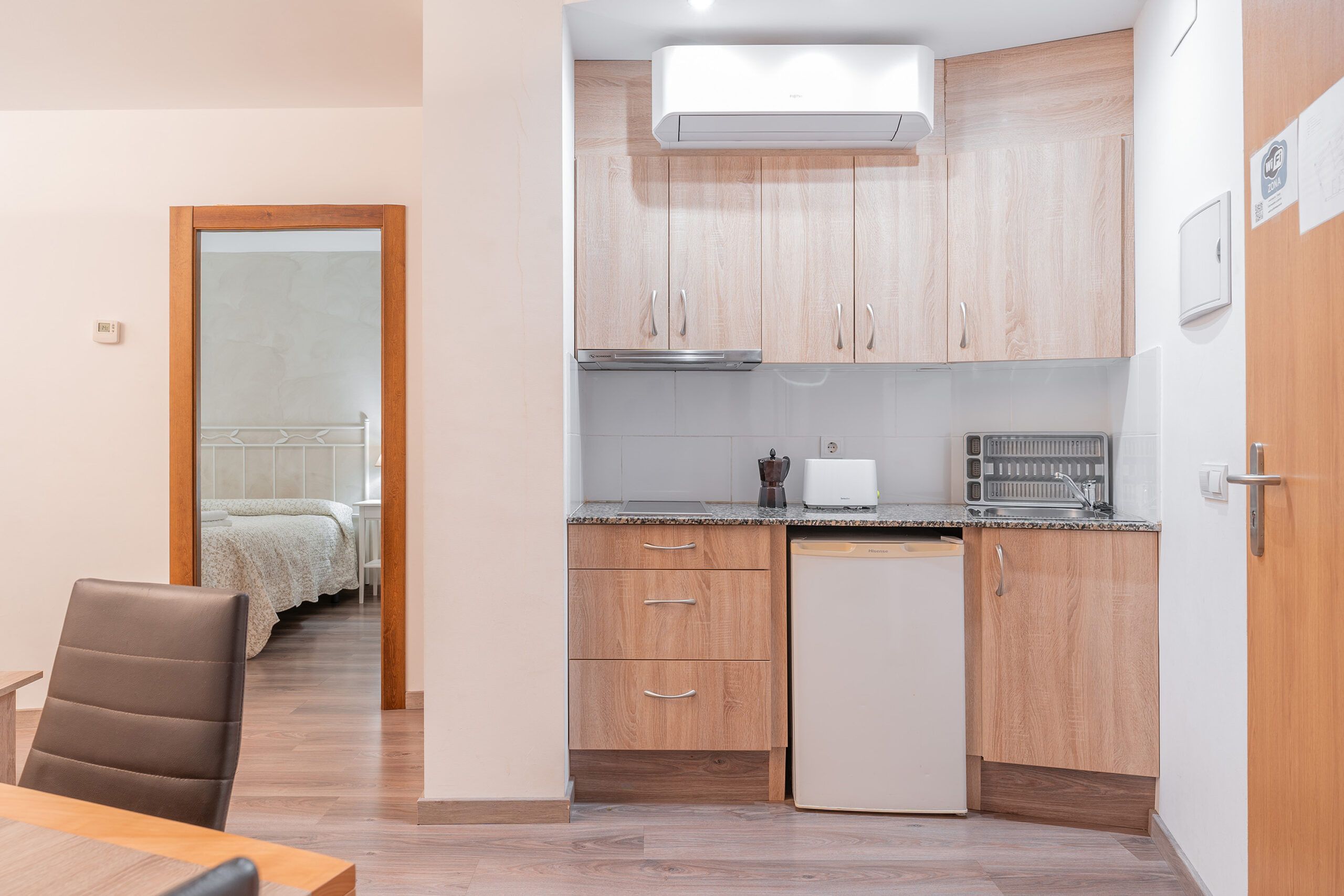 Alojate - foto Apartahotel Teruel