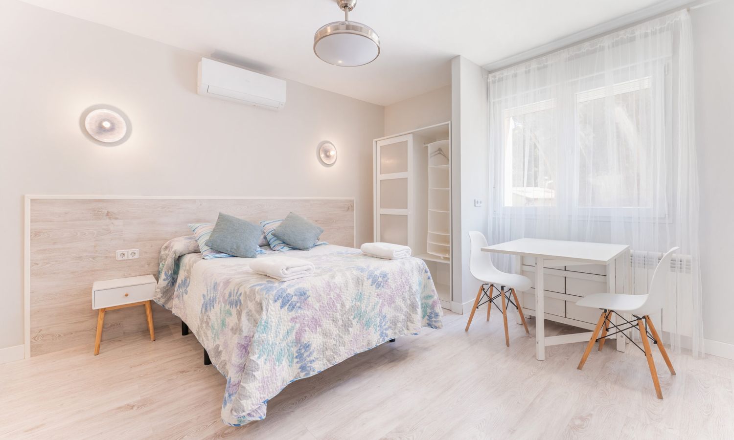 Alojate - foto Estudios los Arcos