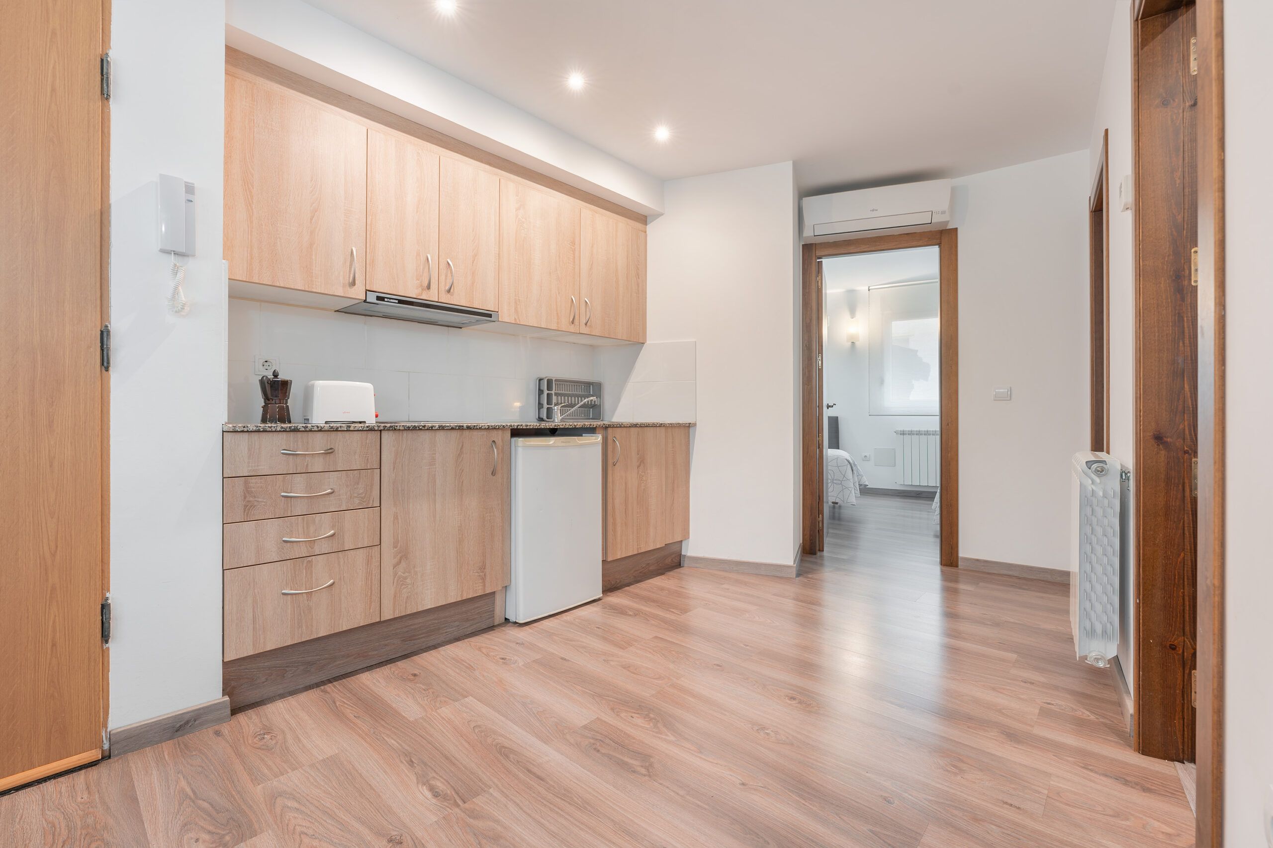 Alojate - foto Apartahotel Teruel